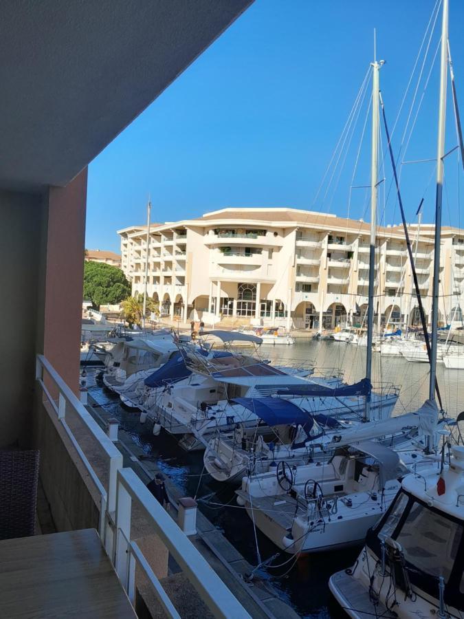 Апартаменти Port Frejus Thalasso Base Nature Екстер'єр фото